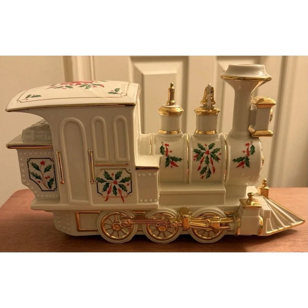 Vintage Lenox Holiday Junction Collection‎ Train Engine 1999  EUC